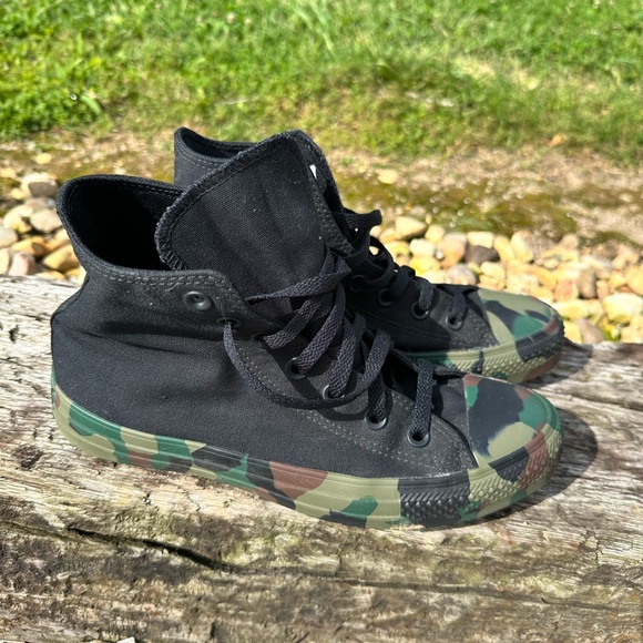 Converse - Picture 5 of 5